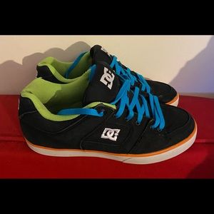 DC shoes